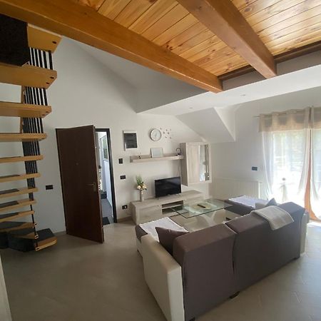 Apartman Galerija Ogulin Buitenkant foto