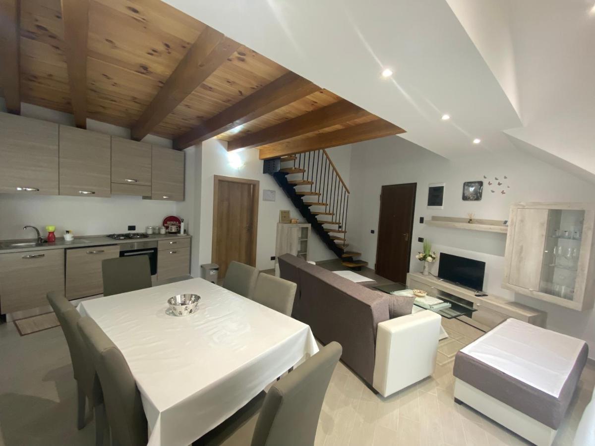 Apartman Galerija Ogulin Buitenkant foto