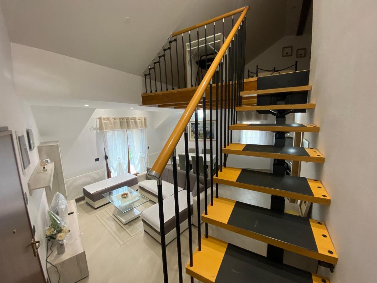 Apartman Galerija Ogulin Buitenkant foto