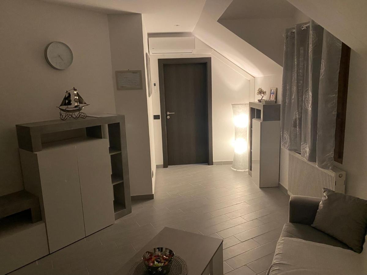 Apartman Galerija Ogulin Buitenkant foto