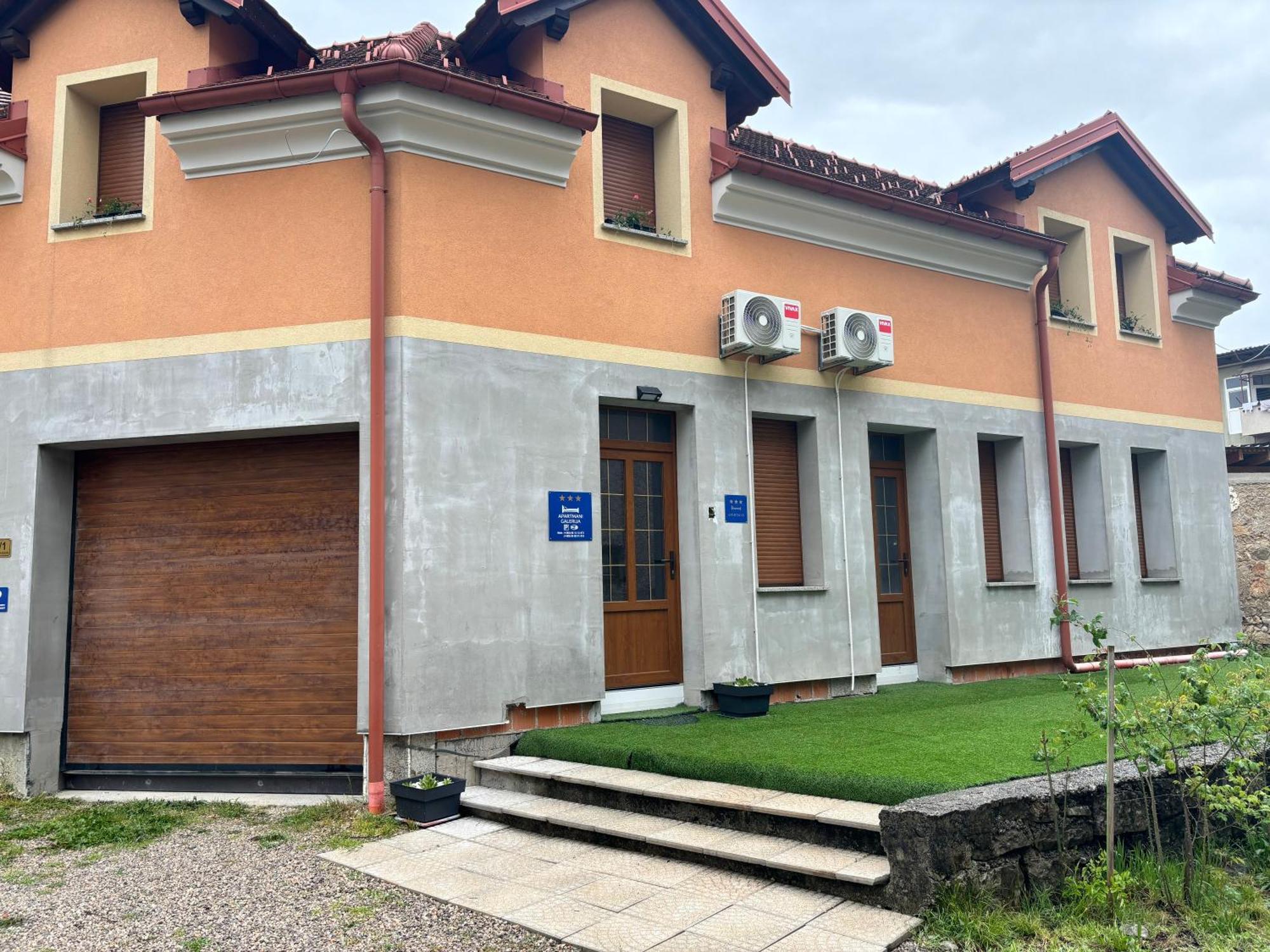 Apartman Galerija Ogulin Buitenkant foto
