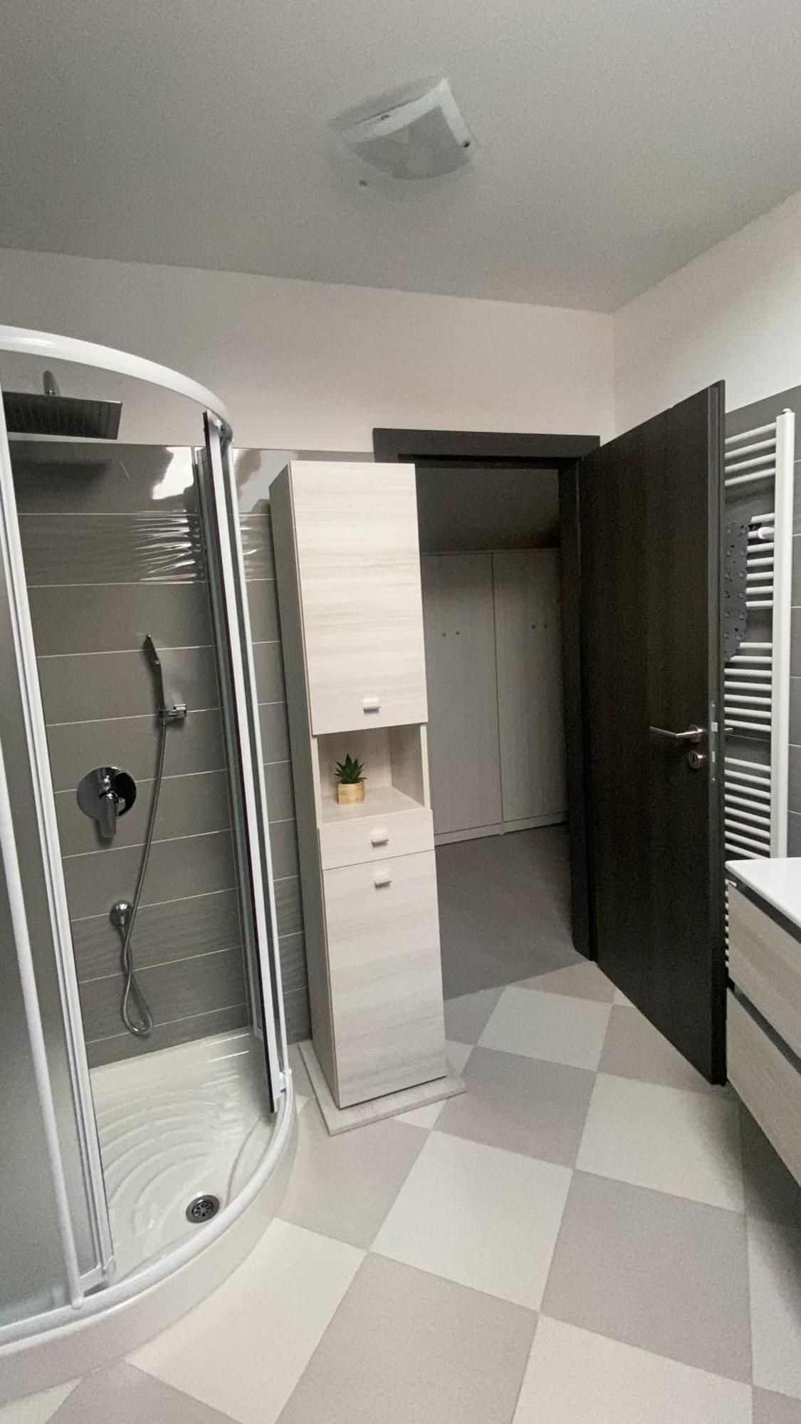 Apartman Galerija Ogulin Buitenkant foto