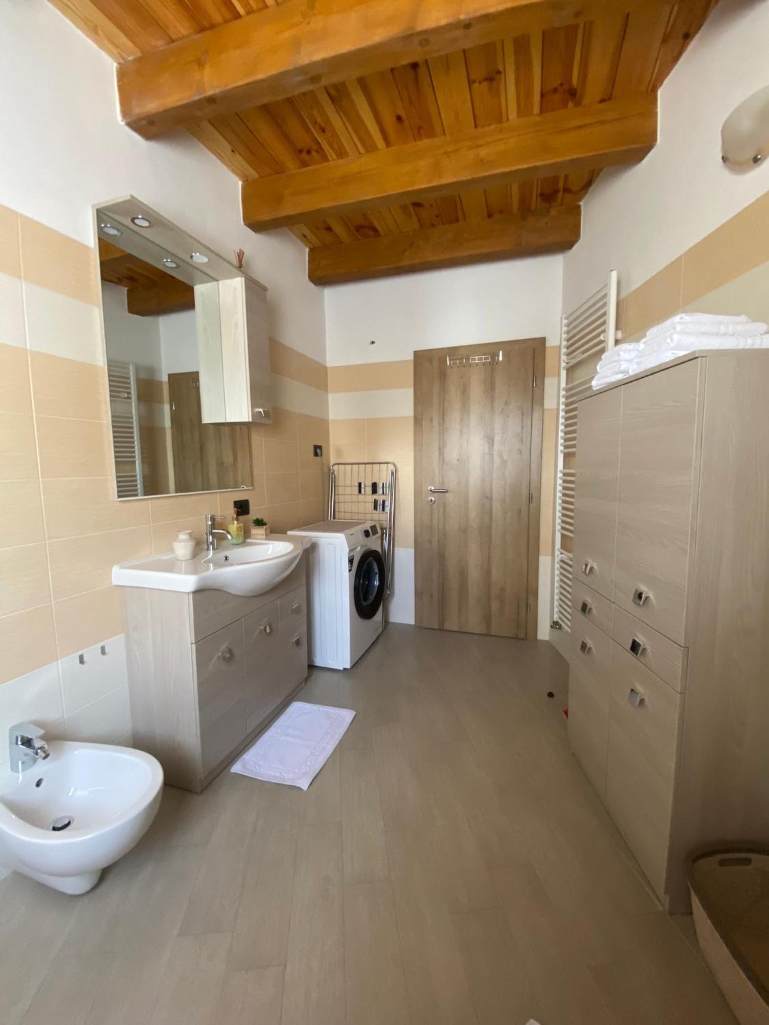 Apartman Galerija Ogulin Buitenkant foto